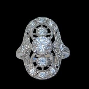 Vintage Sterling Silver Cubic Zirconia Ring - Size 9